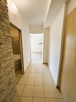 Zvolen, centrum mesta – priestranný, 2-izbový byt , 53 m2 - 9