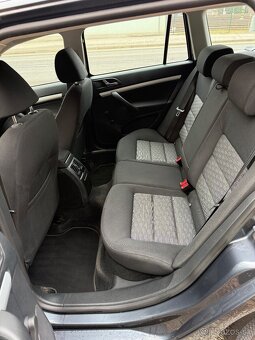 Škoda Octavia 2 Combi Facelift 1.6 TDI 77kw ťažné ELEGANCE - 9