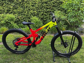 celoodpružený bicykel trek slash 9.8 XT - 9
