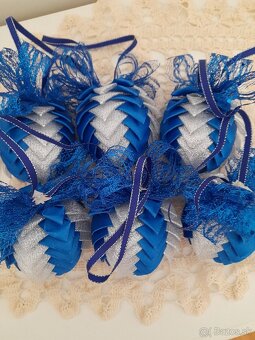 Predám nové vianočné zvončeky, gule, srdiečka, vence. - 9