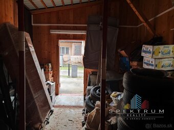 SPEKTRUM REALITY- Na Predaj chata s garážou - 301 m2, Tuži - 9