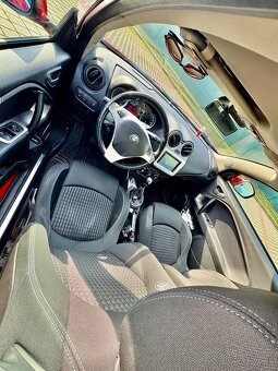 Alfa Romeo Mito 1.4 Tb - 9