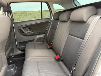 ŠKODA FABIA COMBI 1.2 Tsi 2012 - 9