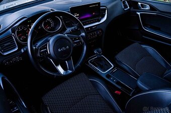 Kia XCeed 1.5 T-GDi Gold - 9