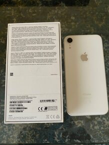 Apple iPhone XR 64gb White+AirPods Pro - 9