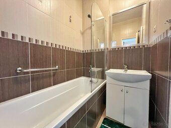 Ponúkame na prenájom 3-izbový byt v absolútnom centre mesta - 9