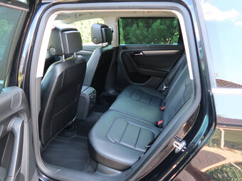 Volkswagen Passat Variant 2.0 TDI 4motion 2013 XENON PANORAM - 9
