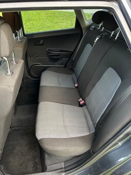 Kia Ceed’SW 1.4 CVVT - 9