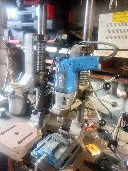 Stojan pod vrtacku - 9