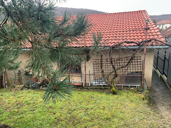 Predaj dom - nebytová budova, pozemok  607 m2, Nižný Klátov - 9