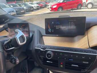 BMW i3 benz PHEV 125kw rex - 9