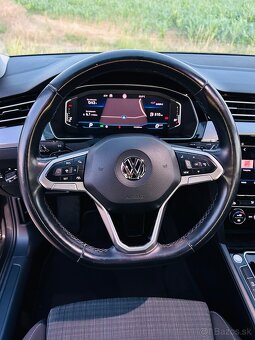 Volkswagen Passat 2.0 TDI DSG /VIRTUAL - 9