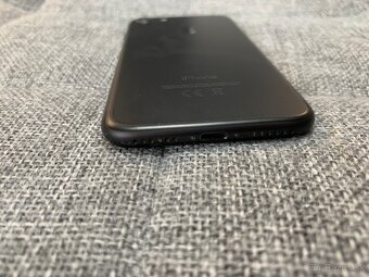 iPhone 7 32GB (plne funkčný) - 9