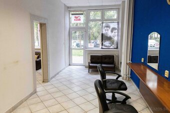 Na predaj lukratívny priestor v centre mesta Humenné - 9