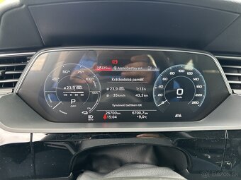 2023 Audi etron 55 sportback quattro (DPH) - 9