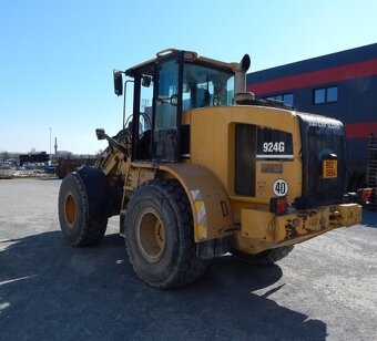 Kolový nakladač CAT 924G - 9