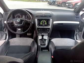 Skoda Octavia Combi RS 2.0 TDI DSG F1 - 9