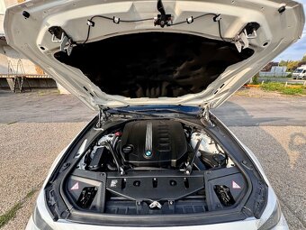 BMW 5 touring 530 F11 180kw - 9