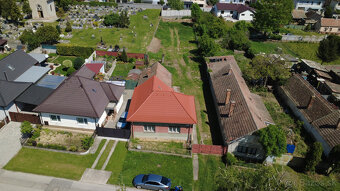 Veľký Biel, okr. SC – NA PREDAJ starší, čiastočne prerobený, - 9