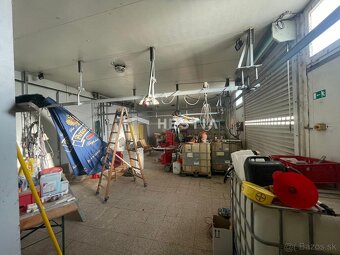 Pozemok s hospodárskymi budovami a ubytovaním - 9