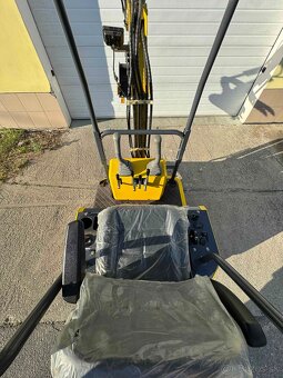 Nový minibager 1,2t, mimoosé kopanie - 9