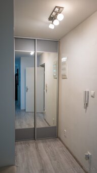 3-izbový byt v rodinnom dome so záhradou na predaj - 9