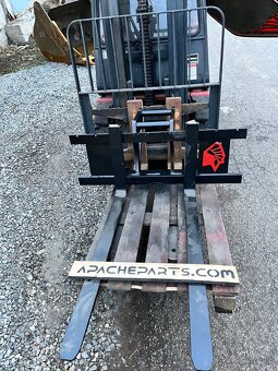 Paletové vidlice na báger - 9