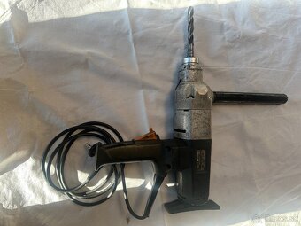 magnetická vŕtačka BOSCH - 9