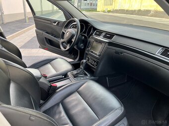 ŠKODA SUPERB 125kW 4X4 DSG - 9