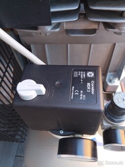 Schneider kompresor 650/90 NOVY - 9