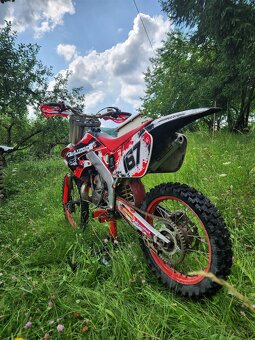 Predám Honda CR 250 - 9