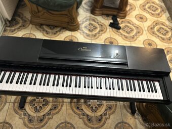 Yamaha Clavinova CLP-650 - 9