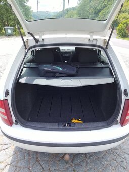 Predam skoda fabia 1.4.benzin rocnik 2001 - 9