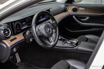 Mercedes-Benz E 220d 4MATIC All Terrain - 9