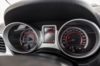 Fiat Freemont Urban 2.0 16V 170k MultiJet 4x4 AT6 7m 11/2012 - 9