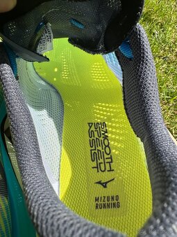 Bezecke tenisky Mizuno Wave Rebellion Pro - 9