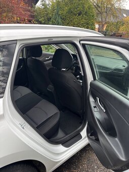 Hyundai i30 1.6 CRDI 2019 147000km - 9
