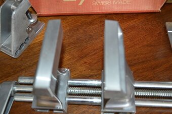 predam unikatny celohlinikovy prenosny zverak ZYLISS - 9