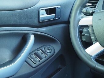 Ford Kuga - 9