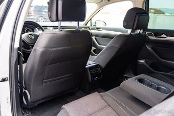 Volkswagen Passat DSG /Masáž/LED svetlá/Adaptívny tempomat - 9