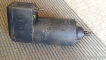 Náhradné diely - 9