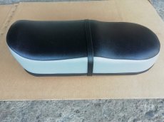 Nové sedlá do skútrov ČZ175 typ 501,502 a rikšu 505. - 9