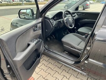 Kia Sportage 2.0i LPG koup. ČR TZ - 9