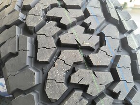 285/70 R17, 31x10,5 R15 CF1100 All trrain - 9