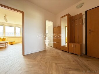 Na prenájom 3 izbový byt s loggiou, ul. Osiková - 9