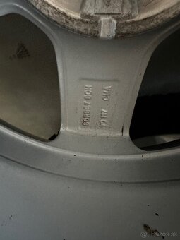 5x112 R15 6J ET43 Volkswagen + 195/65 R15 zimné - 9