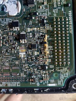 Mazda cx7 2.3 turbo benzín - 9