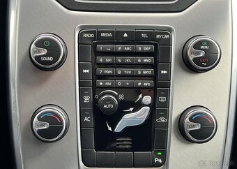 Volvo V70 2.0D D4 AUTOMAT KŮŽE KLIMA nafta automat 120 kw - 9