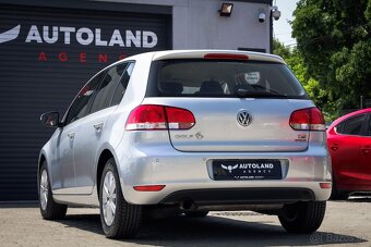 Volkswagen Golf 1.2 TSI BMT Comfortline - 9