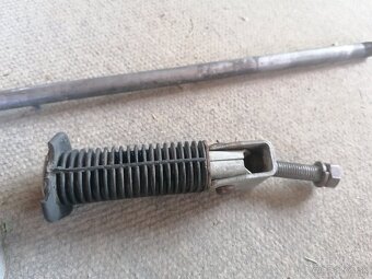 Stupačky na CZ 175/ 487 - 9